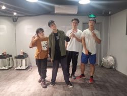 点击看大图 -CASTER跳舞俱乐部