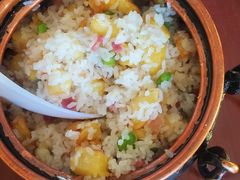 -姚记抚仙湖石锅鱼庄