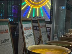 -君来湖滨饭店·玫瑰园