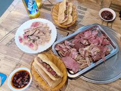 -河间驴肉火烧(满春路店)