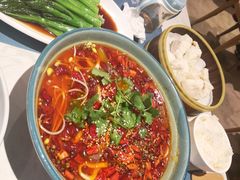 鲍汁叉烧包-荣小馆(临海世纪花城店)