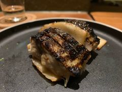 -RONIN Snack Bar