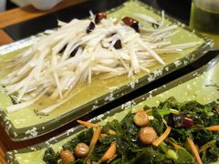 -北京龙庆四季香农家饭庄·灶台鱼·碳烤虹鳟鱼(龙庆峡店)