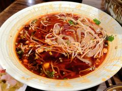 -馋虫重庆火锅(玉林南街店)