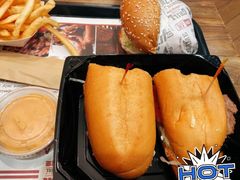 牛肉三明治-The Habit Burger Grill 哈比特汉堡(世博店)