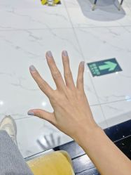-悦指间美甲美睫