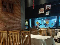 -鄱阳湖·江西小炒·瓦罐煨汤(五道口店)