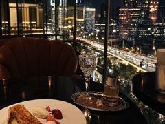 -福楼毕斯罗F Bistronome(国贸商城约会地标景观店)