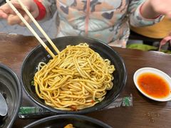-赵宝美煎包店