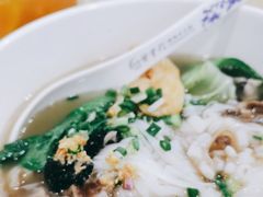 -甘掌门·化州驰名牛杂粉(越秀店)