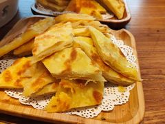鱼头泡饼-壹零捌道·北京烤鸭(车公庄店)