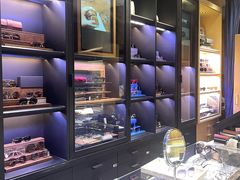 -日本手作眼镜·久川睛匠(新中关购物中心店)