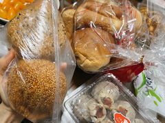 -白玉兰食品(中山公园龙之梦店)