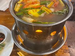 海鲜锅-Hue Ngon Restaurant