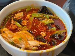 -辣尚瘾·烤鱼·新川菜(交大直营店)