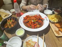 -叶派龙虾•招牌香辣蟹·海鲜(中海国际店)