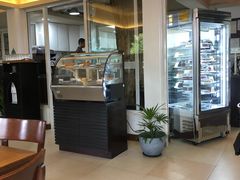 -Sala Thai Restaurant