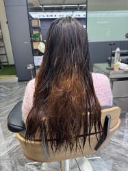 -藤野造型•烫染专业店