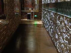 -K+全国连锁KTV(绿地缤纷天地店)