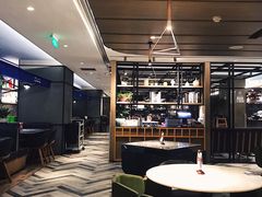 -港丽餐厅