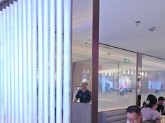 -海底捞火锅(杭州庆春路夜宵主题店)