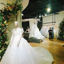-南京宝娜嫁衣婚纱礼服馆(中央路店)