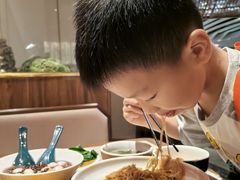 -大食代美食广场(上海中心店)