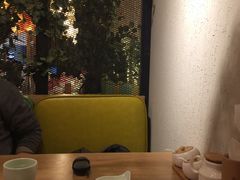 船歌鱼水饺-远洋未来广场(育慧北路店)