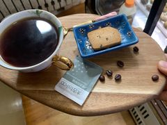 -Rabbit Cafe私房西餐甜点咖啡(栖霞路店)