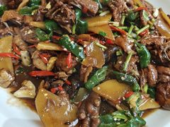 -鲁南仔·滕州炒鸡(经三路店)