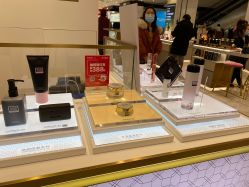 点击看大图 -奥伦纳素Erno Laszlo