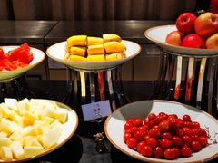水果-和润艺术酒店-自助早餐厅