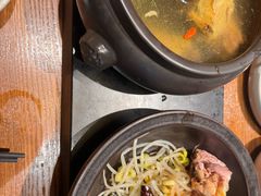 -云海肴·汽锅鸡·云南代表菜(天山百盛优客店)