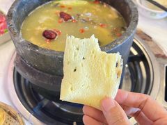 -鲁朗纳麦石锅鸡庄园