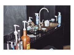 -UNI UNI(环亚凯瑟琳店)