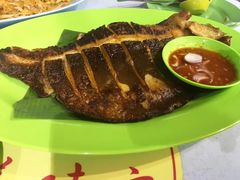 烤魔鬼鱼-明记烧鱼美味店