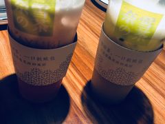 -奈雪的茶(漫广场店)
