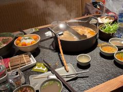 -三出山火锅(南京万象天地店)