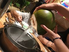 -椰夫人·养生椰子鸡(金沙洲永旺店)