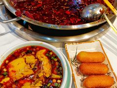-味力源·肥肠爱上鱼(红牌楼金冠好店)