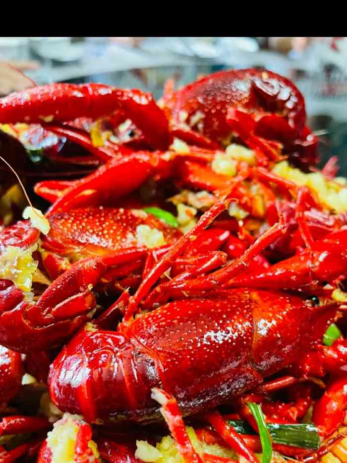 杨五龙虾-"[薄荷]环境:店内很大,装修很还行. ."-大众点评移动版