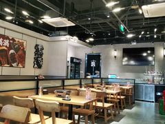 大堂-聚点串吧·北京烧烤(公益西桥店)