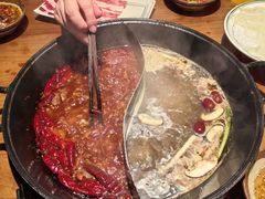 -巴隆门重庆老火锅(太湖路店)