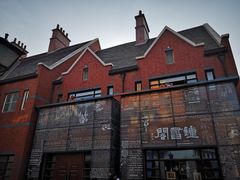 -钟书阁(松江泰晤士小镇店)