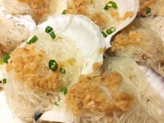 蒜蓉粉丝蒸元贝-五谷芳乳鸽王(海景店)