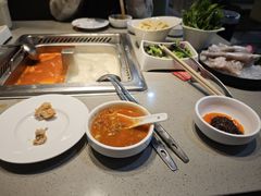 -海底捞火锅(杭州滨江九宜城店)