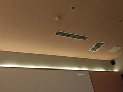 -泽西岛·影院沐足SPA(西大街店)