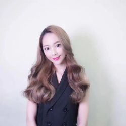 -i Style潮牌美发沙龙