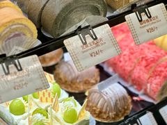 厚乳皇家奶茶生乳卷-CARINO BAKERY&CAFE(人广来福士店)