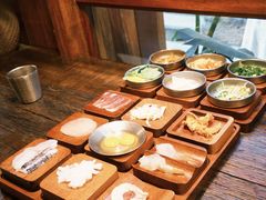 -银米·云南传统过桥米线(双廊黑金冠店)